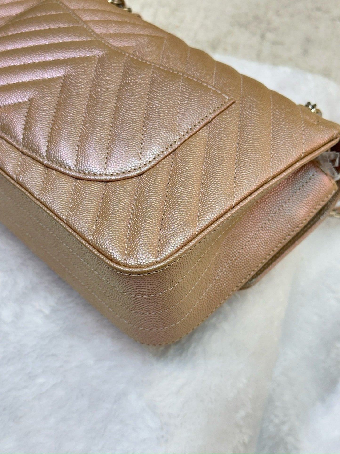 Chanel Medium Classic Chevron Caviar Double Flap 17B Rose Gold SHW