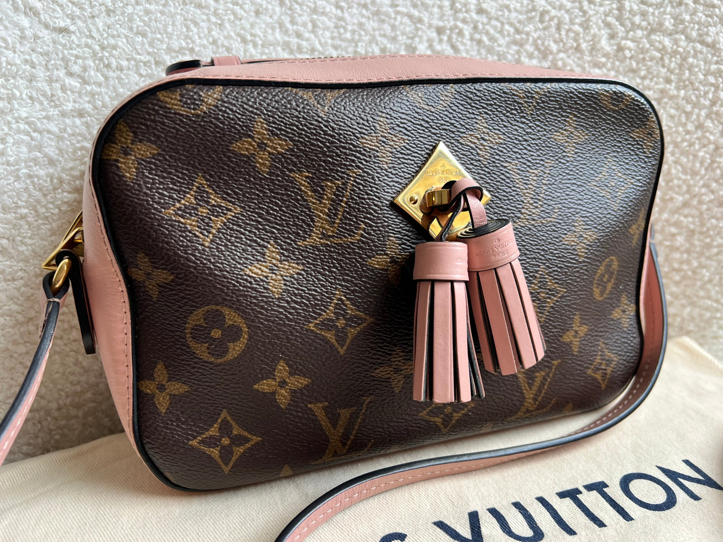 Louis Vuitton Saintonge Monogram Rose Poudre