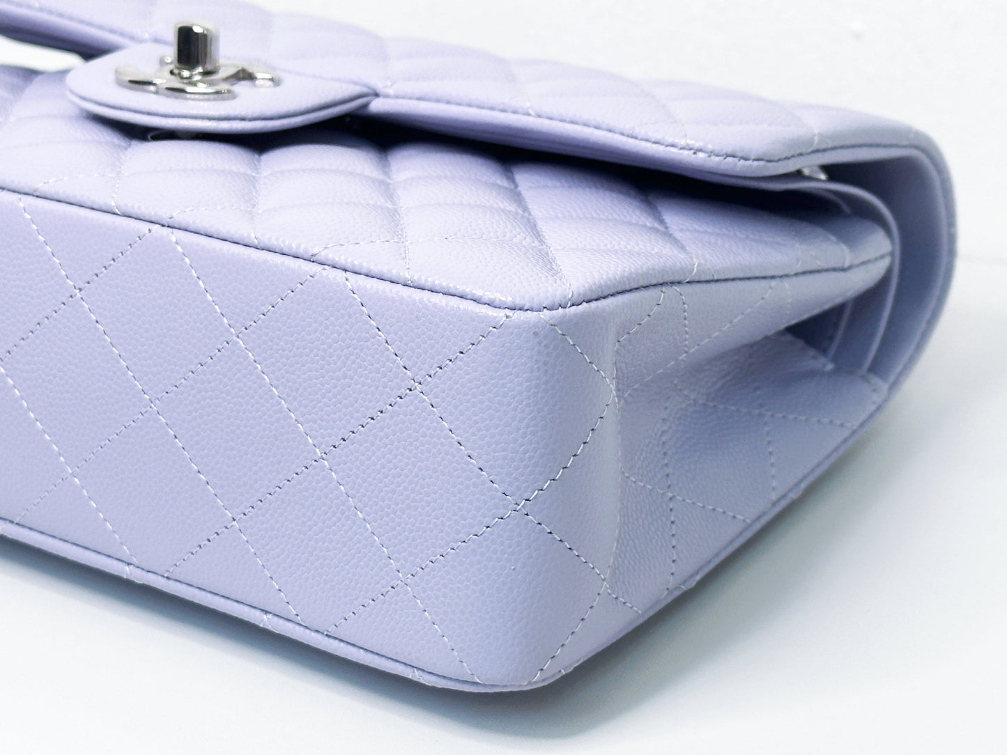 Chanel Small Caviar Quilted Double Flap Lavender 21K SHW UEAA microchip