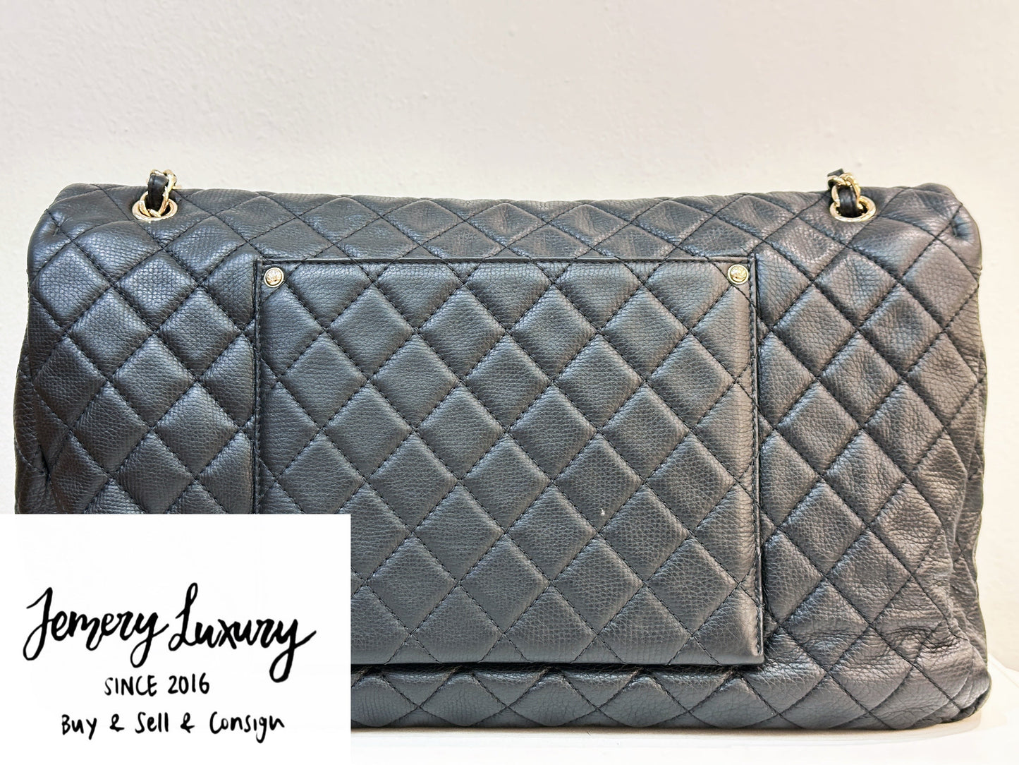 Chanel 2017 Calfskin Quilted XXL Travel Flap shoulder bag Black GHW 2382 holo card