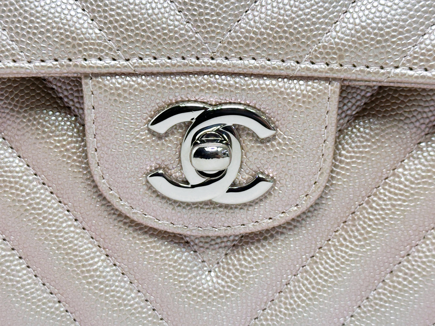 Chanel Medium Classic Chevron Caviar Double Flap Rose Gold SHW 24769 holo card