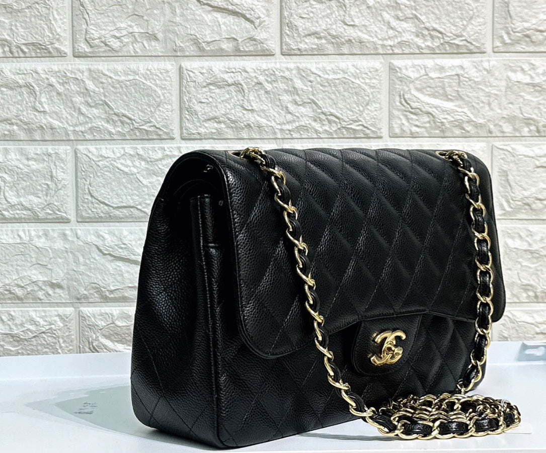 Chanel Jumbo Classic Double Flap Bag Black Caviar GHW