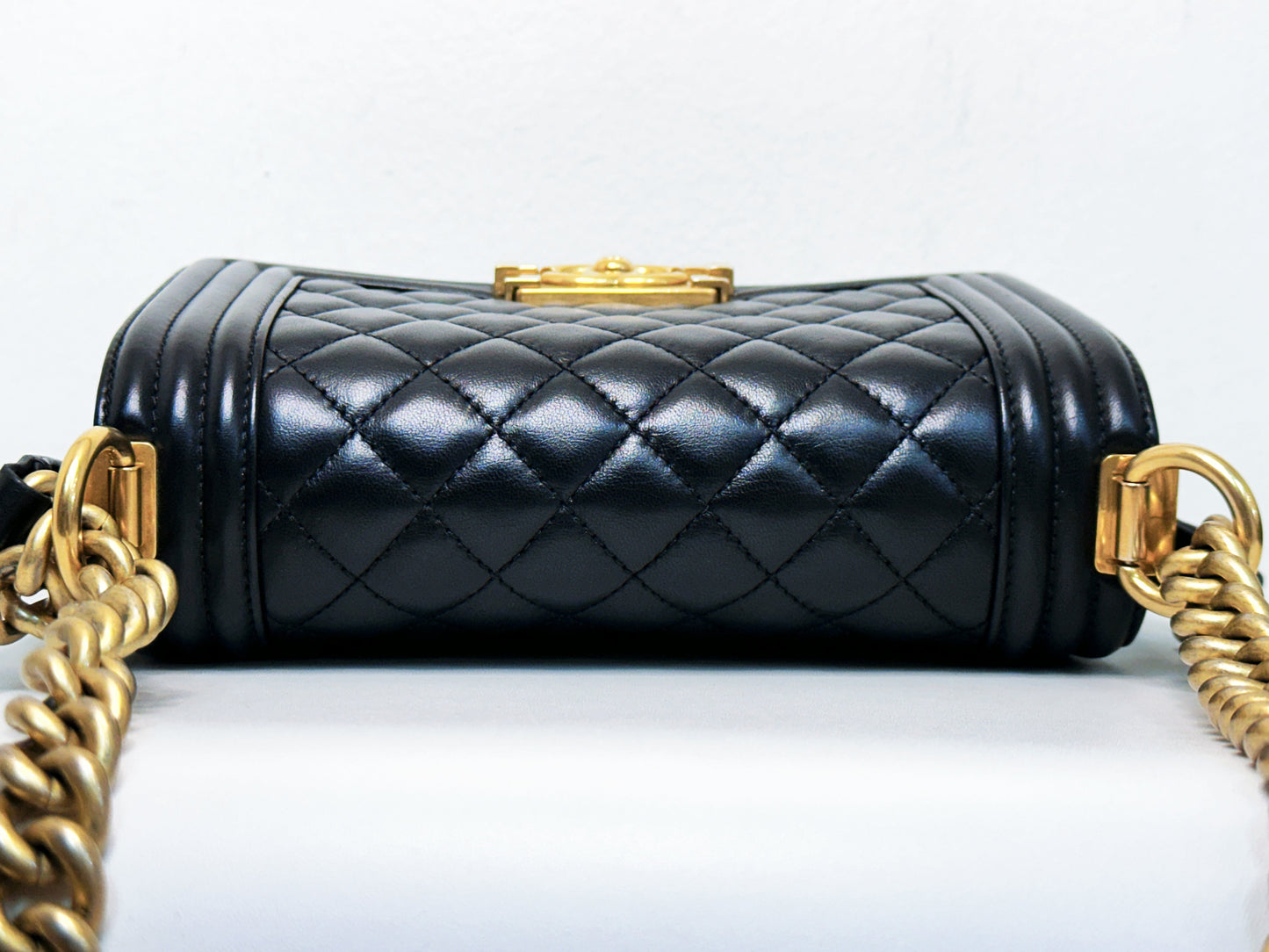 CHANEL SMALL BOY BAG CAVIAR BLACK GHW 2457 holo card