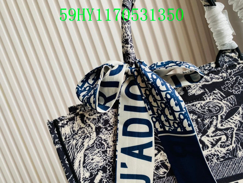 Christian Dior Luxury Bag - The Tote   248