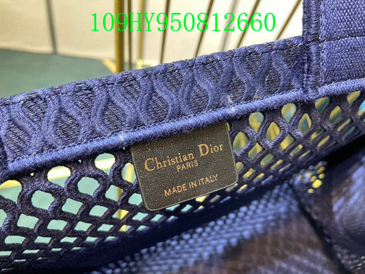 Christian Dior Luxury Bag - The Tote   273