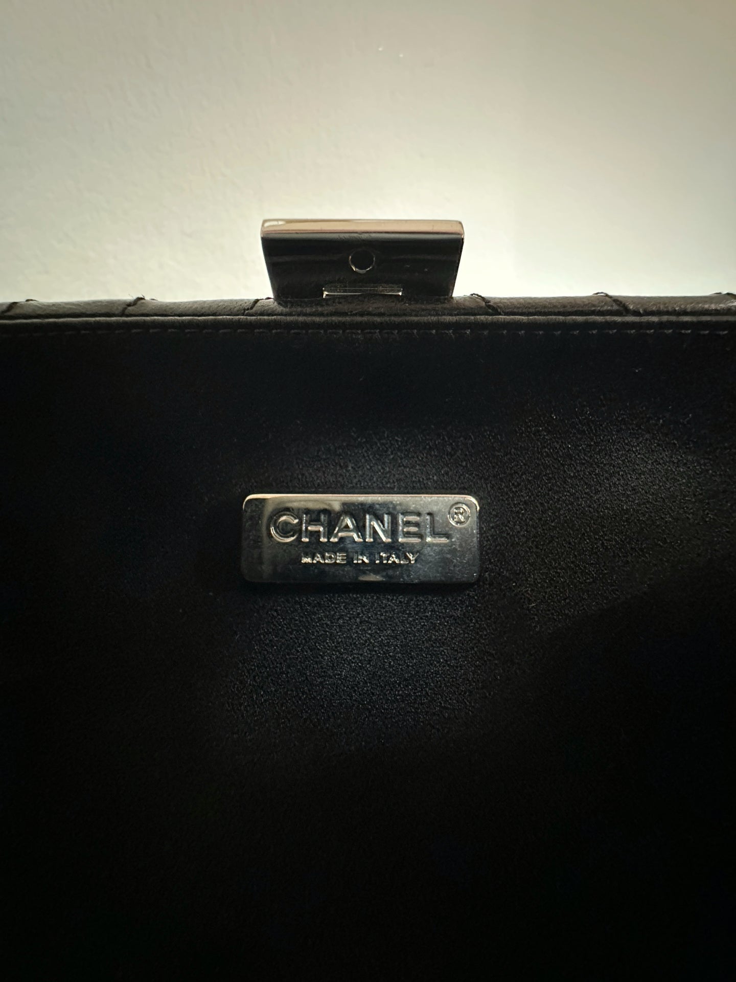 Chanel Chevron Metallic Fringe Clutch 2572 holo card