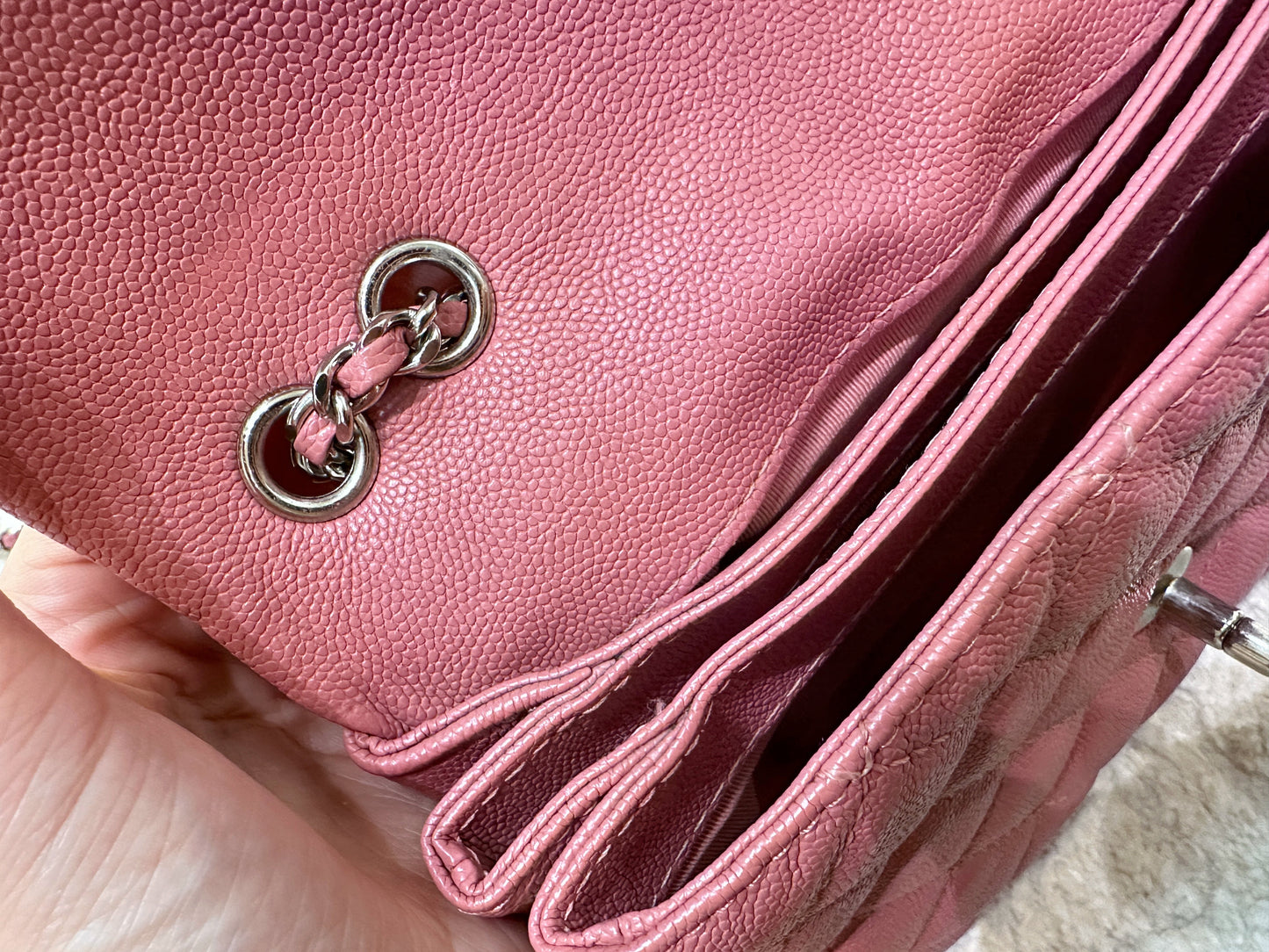 CHANEL Caviar Quilted Small Urban Companion Flap Pink