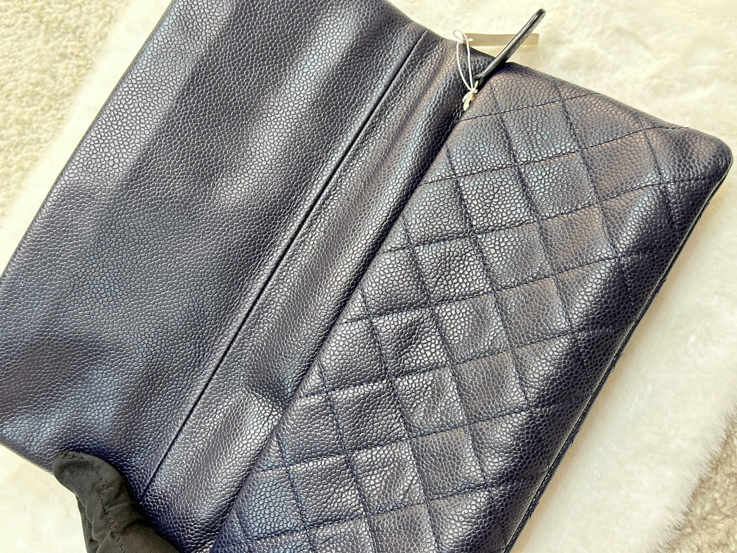 Chanel Beauty CC Clutch Quilted Caviar Blue