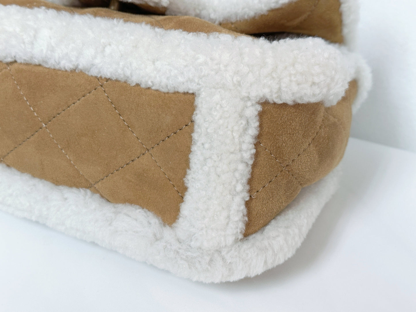 Chanel Medium Shearling Coco Neige Flap holo card 264
