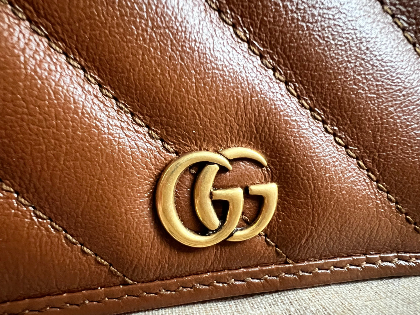 Gucci GG Brown Marmont Matelassé Card Case Wallet (RRP £380)