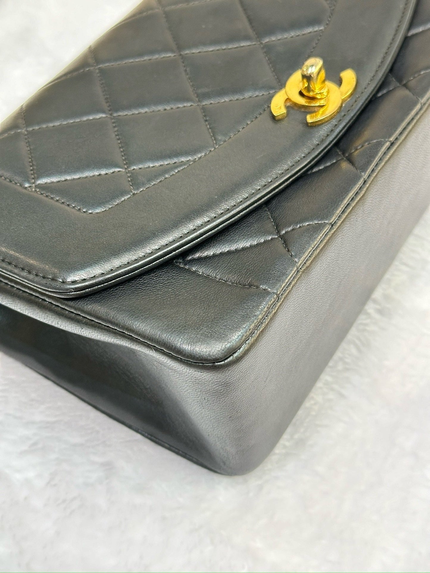 Chanel Small Vintage Diana Lambskin Should Flap Bag Black GHW 2 Holo