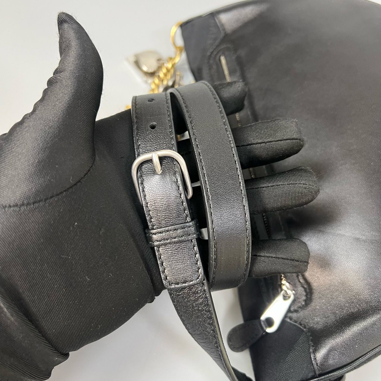 Preloved Balenciaga bumbag black 25cm*17cm XJ11378