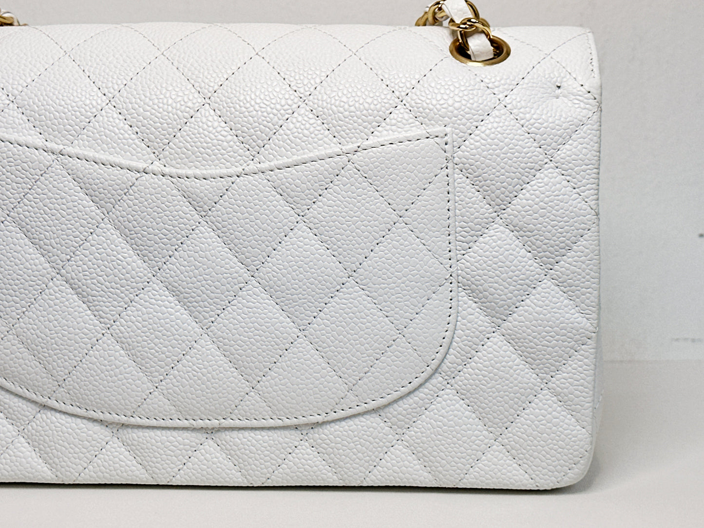 Chanel White Caviar Medium Classic Double Flap Bag 1350 holo card