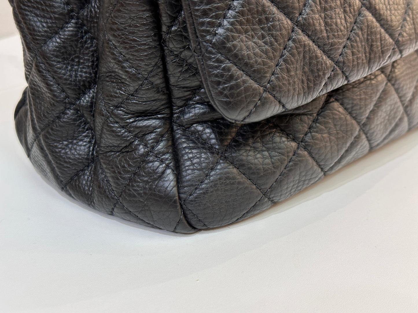 Chanel 2017 Calfskin Quilted XXL Travel Flap shoulder bag Black GHW 2382 holo card