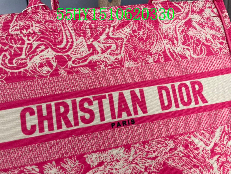 Christian Dior Luxury Bag - The Tote   189