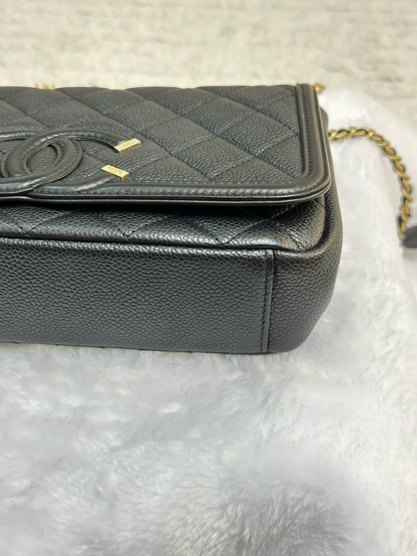 Chanel Small Caviar Quilted CC Filigree Flap Black GHW 2478 holo card