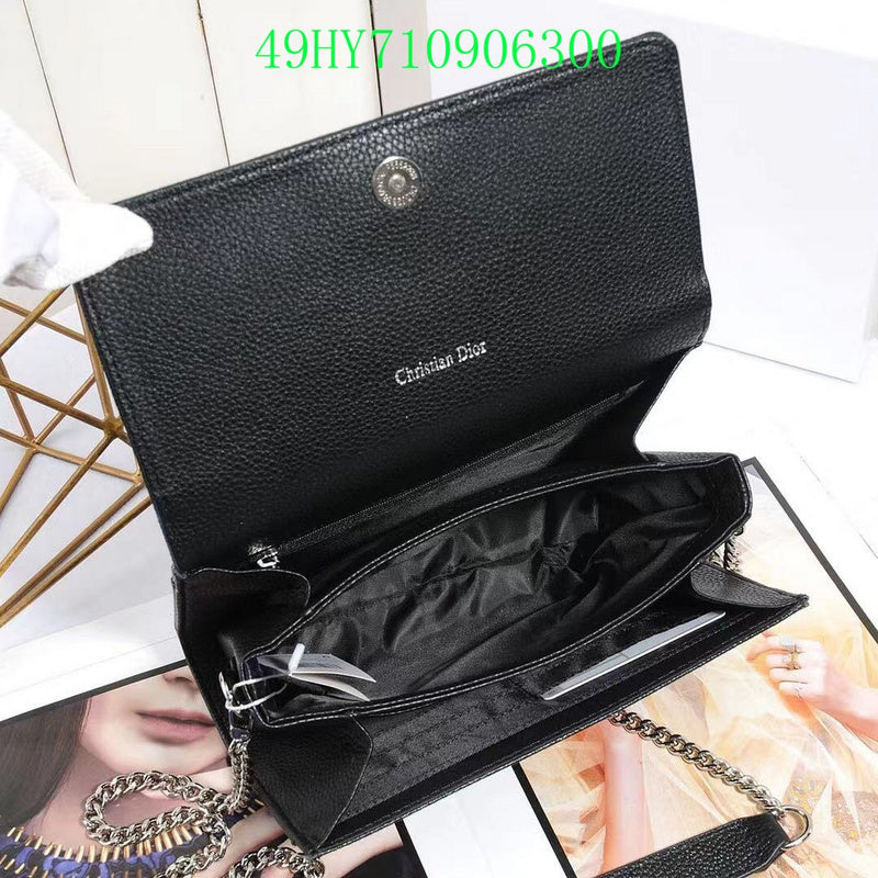 Christian Dior Luxury - The Tote   662