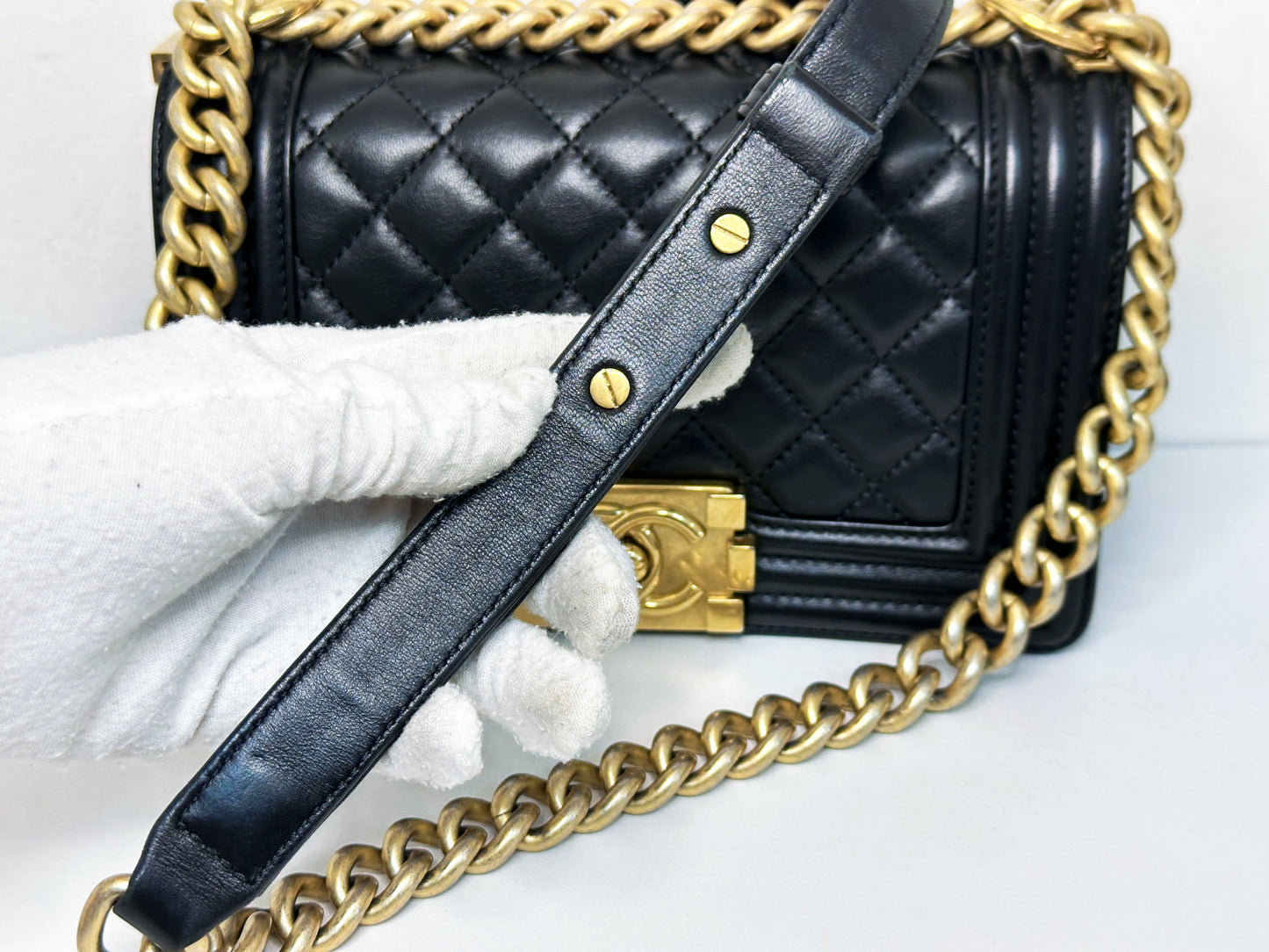 CHANEL SMALL BOY BAG CAVIAR BLACK GHW 2457 holo card