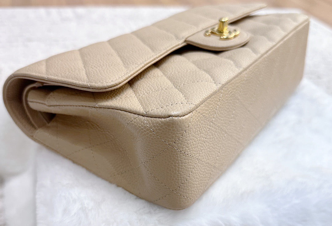 Chanel Classic Flap Medium Beige Clair GHW Caviar