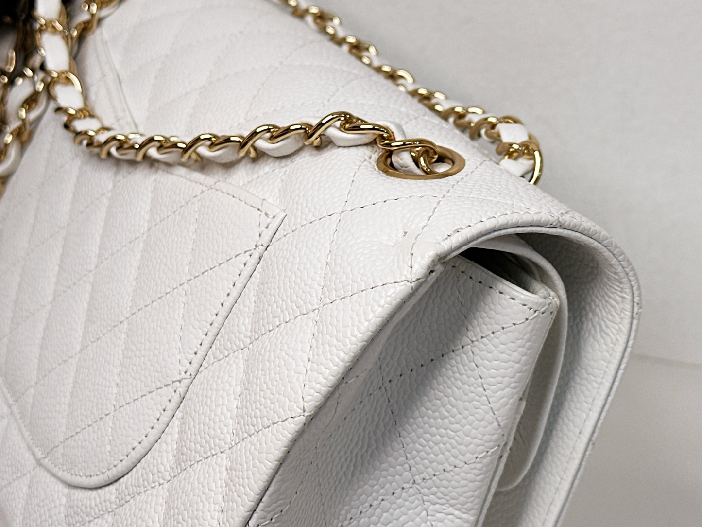 Chanel White Caviar Medium Classic Double Flap Bag 1350 holo card