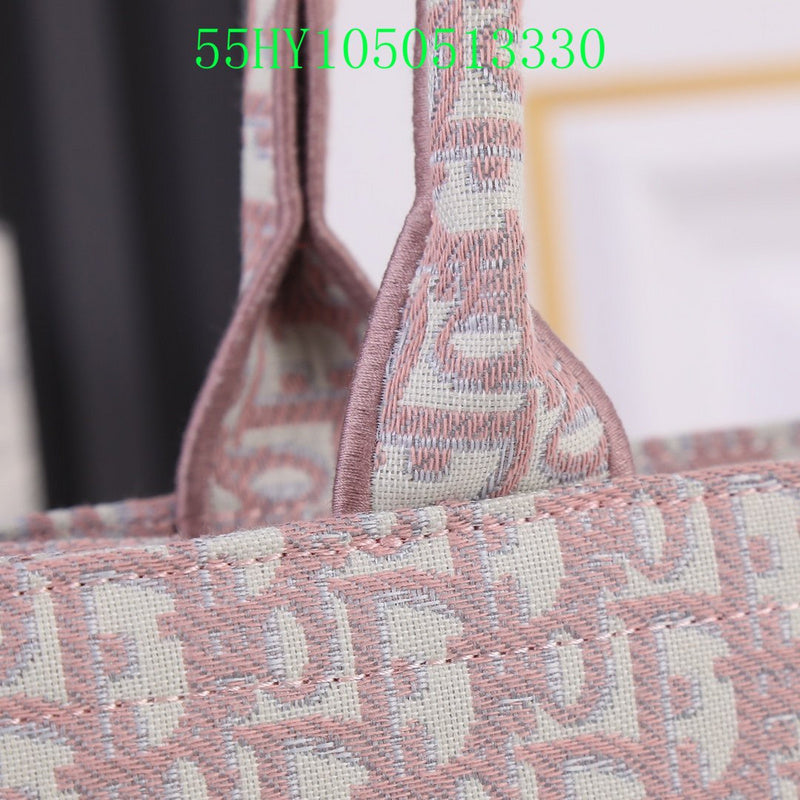Christian Dior Luxury Bag - The Tote   205