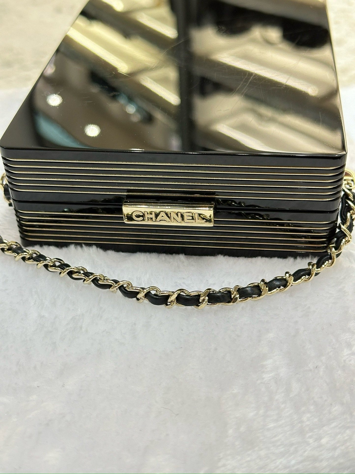 Chanel Plexiglass Pearl Playing Card Casino Minaudiere Clutch Black GHW