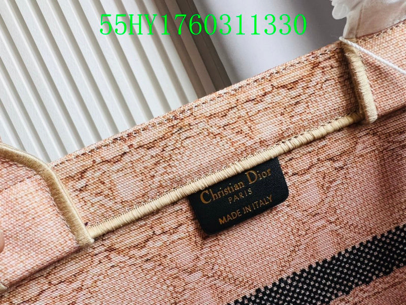 Christian Dior Luxury Bag - The Tote   230
