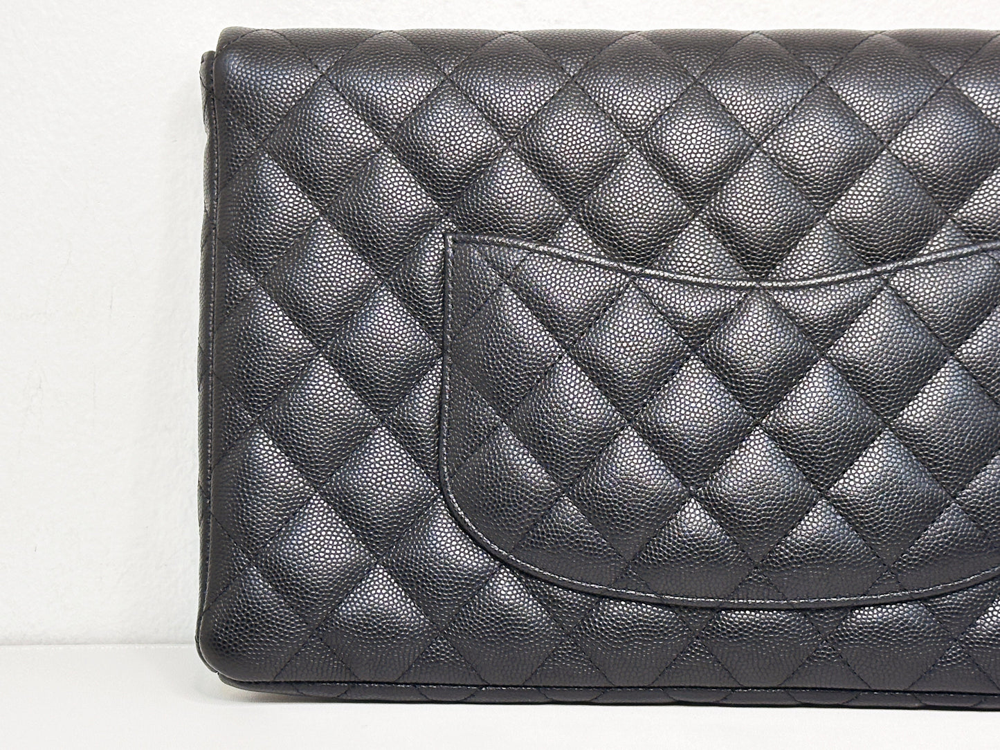 Chanel Quilted Caviar Classic Clutch GHW Black 2683 holo card