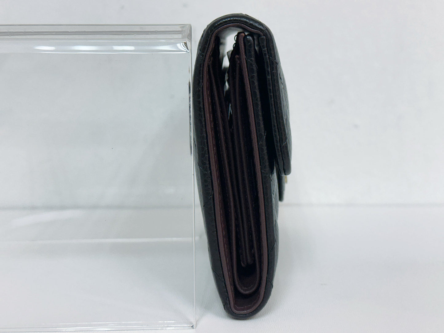 CHANEL CLASSIC TRIFOLD COMPACT IN BLACK CAVIAR WALLET GHW UPKJ holo