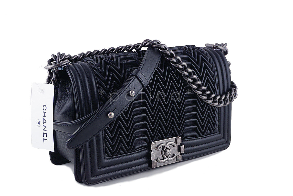 NWT Chanel Black 3D Pleated Le Boy Classic Flap, Medium Lambskin Bag