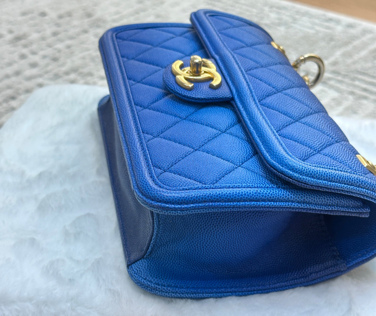 CHANEL Caviar Quilted Small Sunset On The Sea Flap Blue