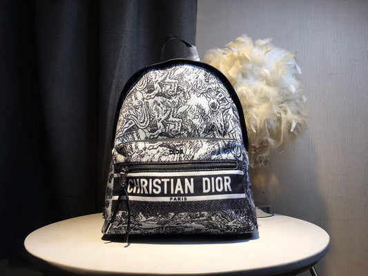 Christian Dior Luxury - The Tote   763