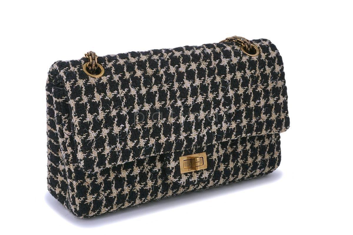 Rare 2015 Chanel Houndstooth Tweed 2.55 Reissue Classic Flap Bag Small/Medium 225