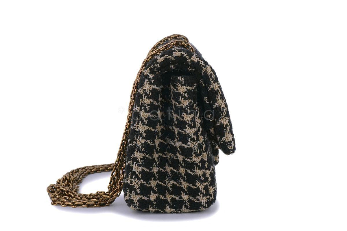 Rare 2015 Chanel Houndstooth Tweed 2.55 Reissue Classic Flap Bag Small/Medium 225