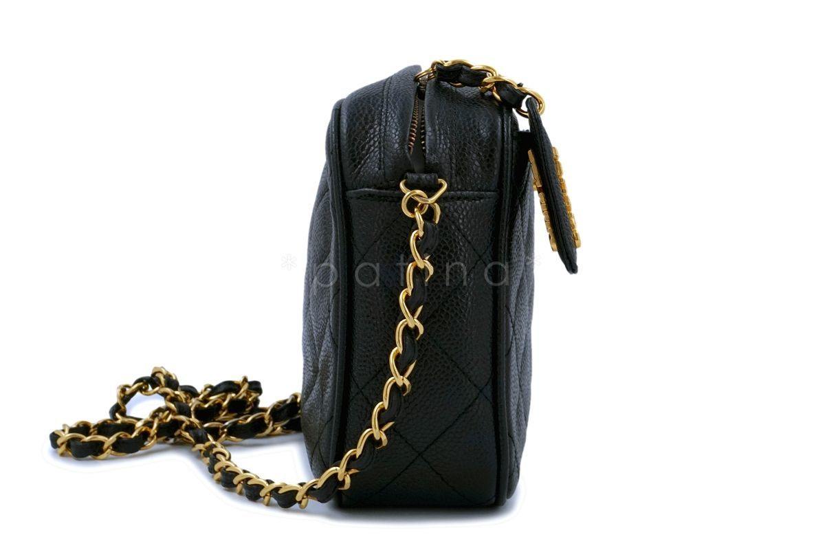 Chanel Vintage Black Caviar Classic Clasp Camera Case Bag 24k GHW