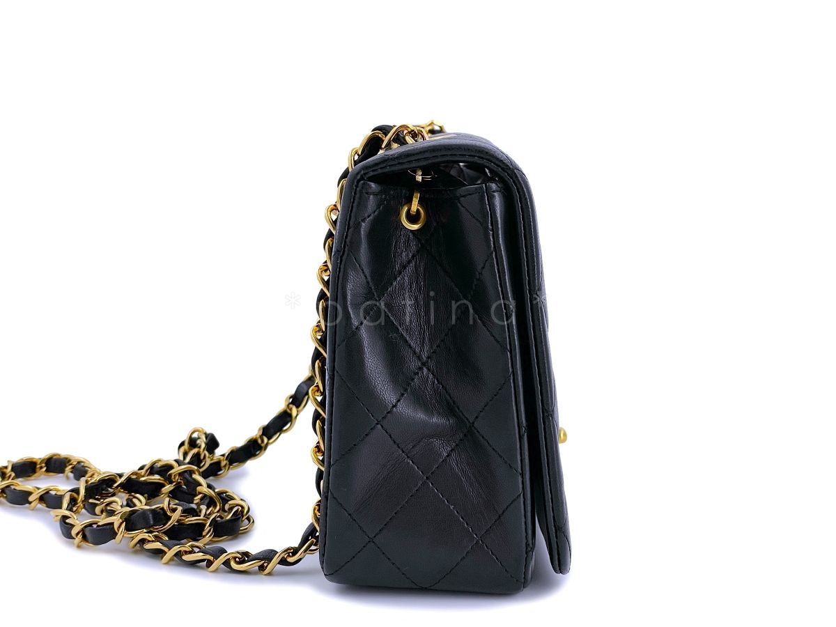 Chanel Vintage Black Classic Full Flap Shoulder Bag Lambskin 24k GHW