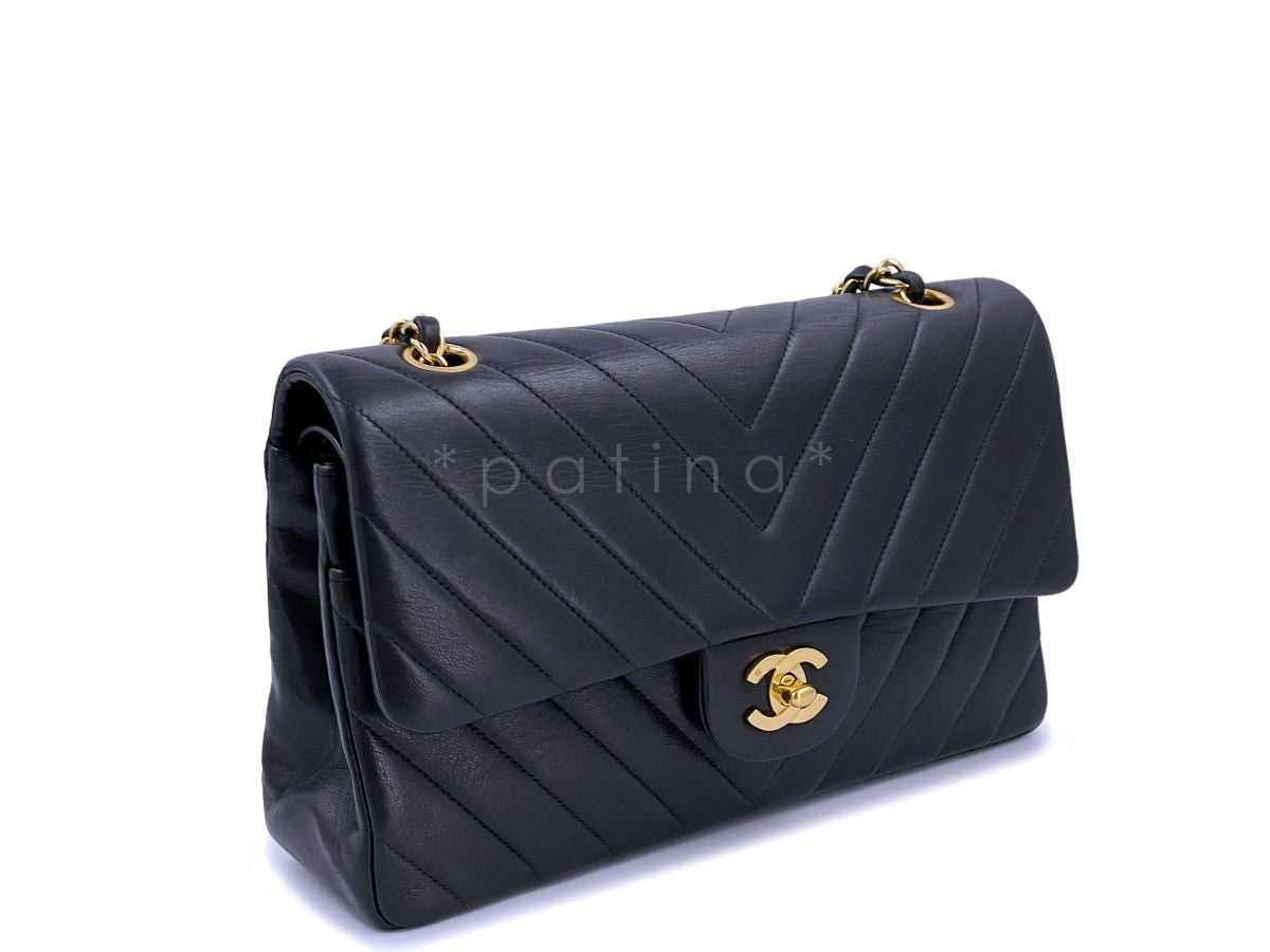 Chanel Vintage Black Chevron Medium Classic Double Flap Bag 24k GHW