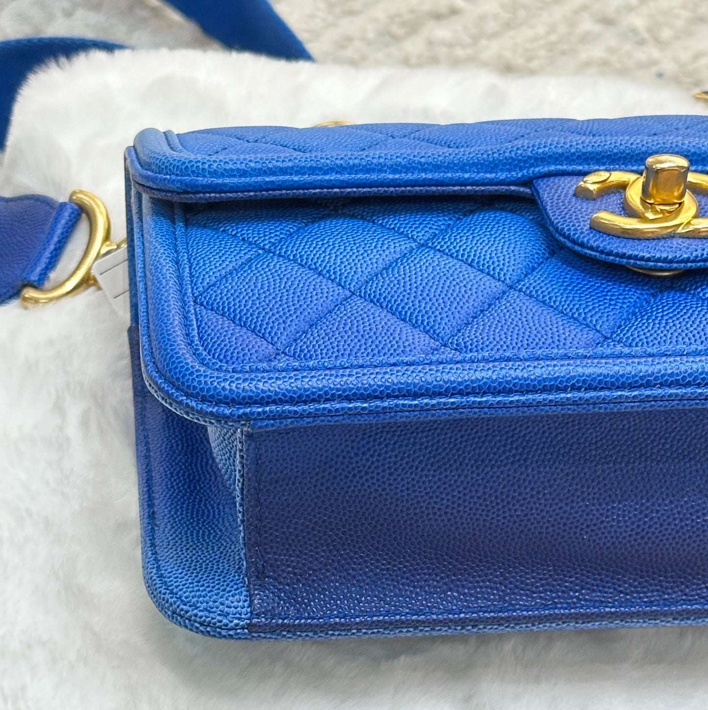CHANEL Caviar Quilted Small Sunset On The Sea Flap Blue