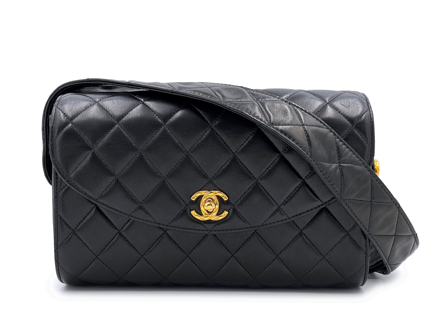 Rare Chanel Vintage 1991 Lambskin Crossbody Flap Bag MSW