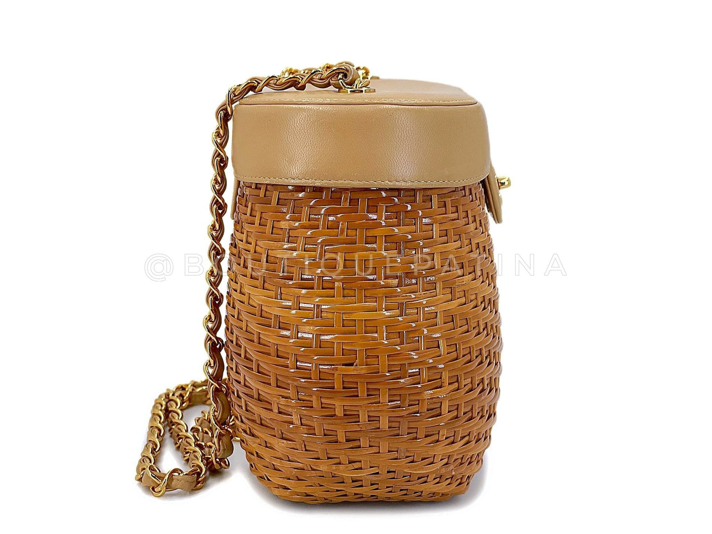Chanel 1997 Vintage Wicker and Beige Lambskin Basket Vanity Bag FTT