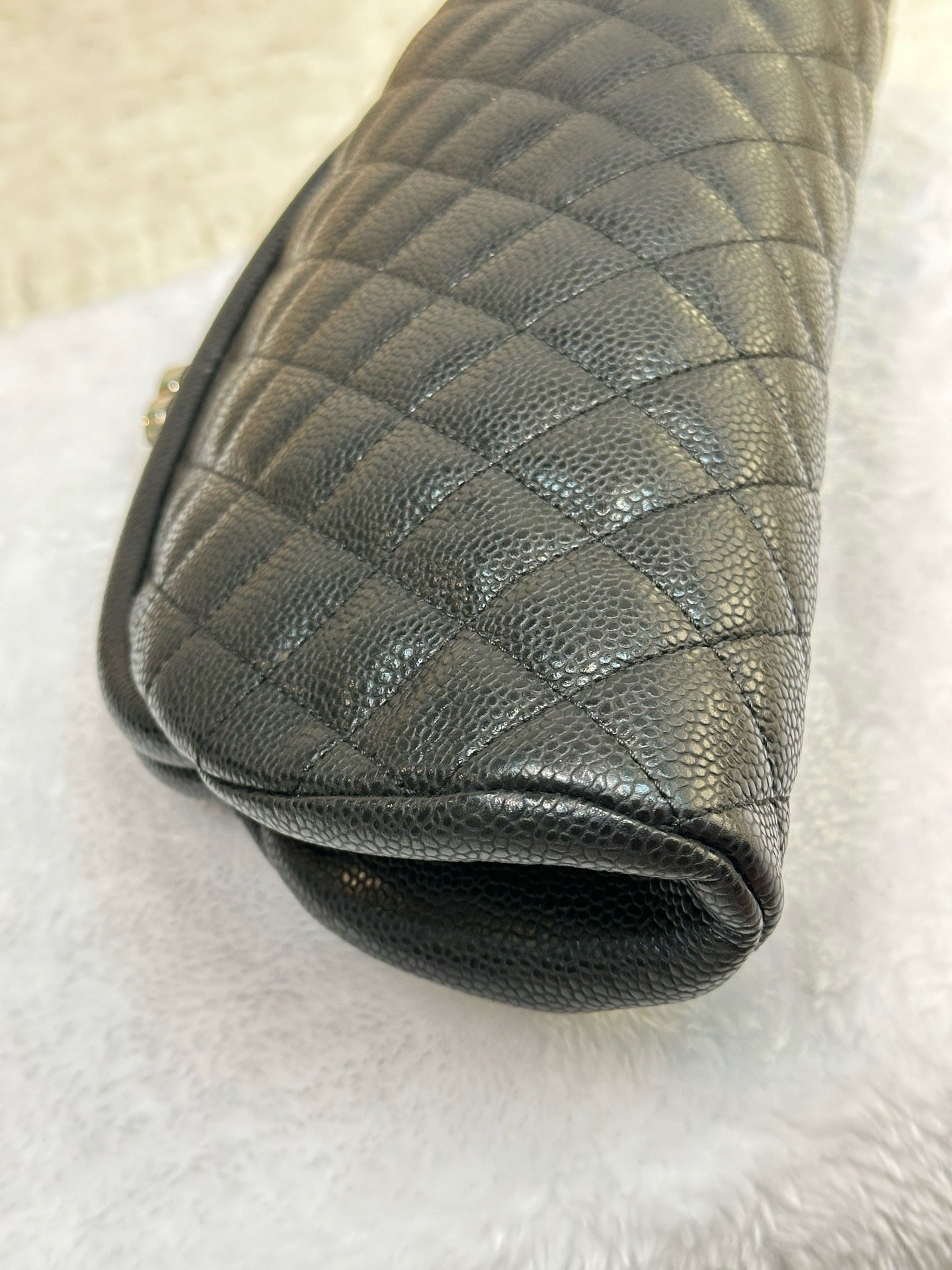 Chanel Quilted Timeless Kisslock Clutch Black Caviar SHW 1634 holo card