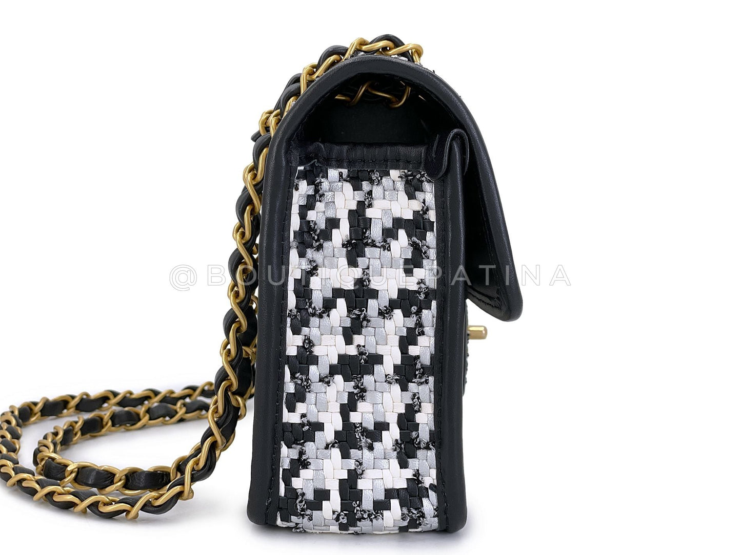Chanel 23C Woven Houndstooth Black White Flap Bag GHW BD9