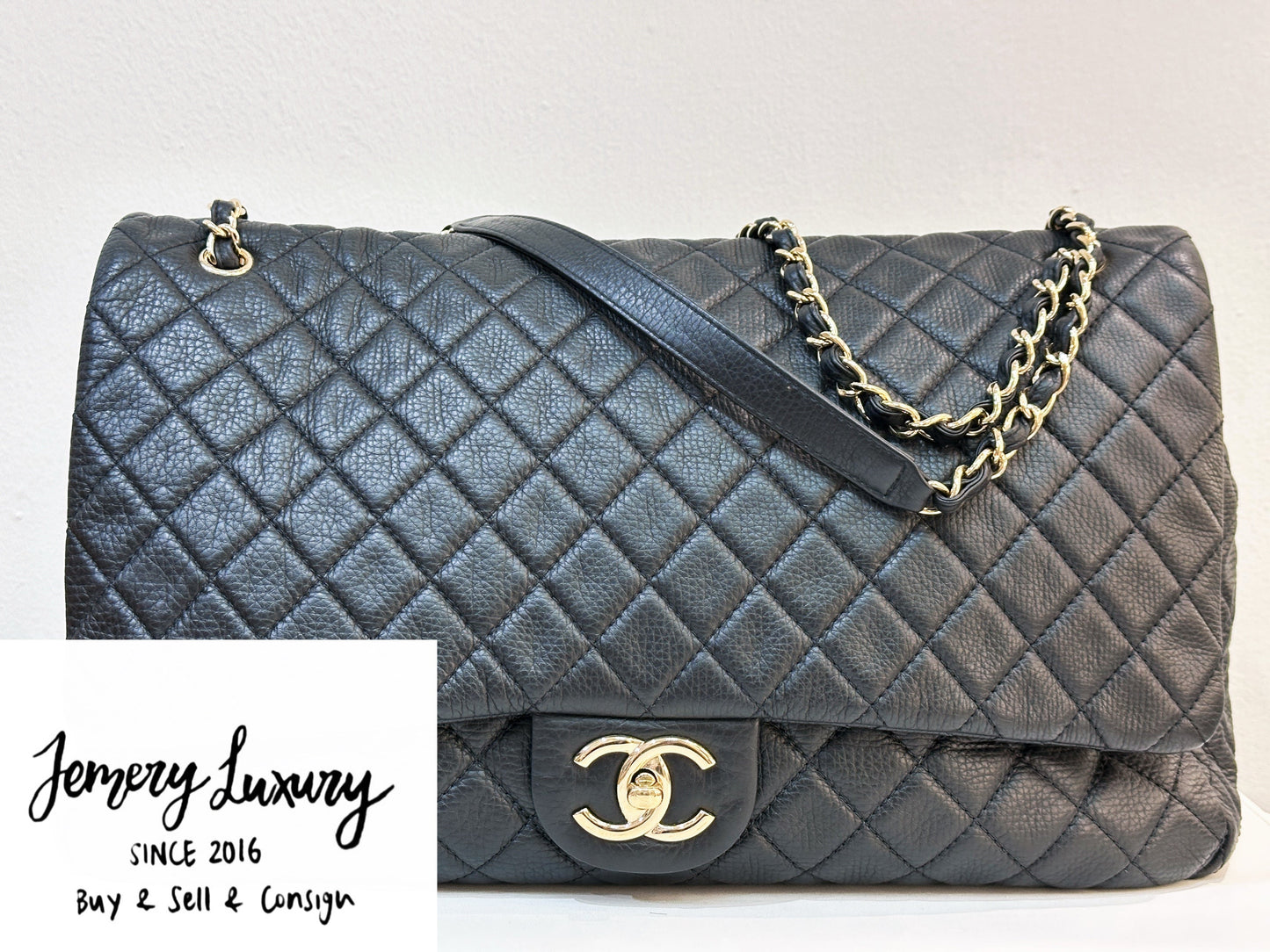 Chanel 2017 Calfskin Quilted XXL Travel Flap shoulder bag Black GHW 2382 holo card