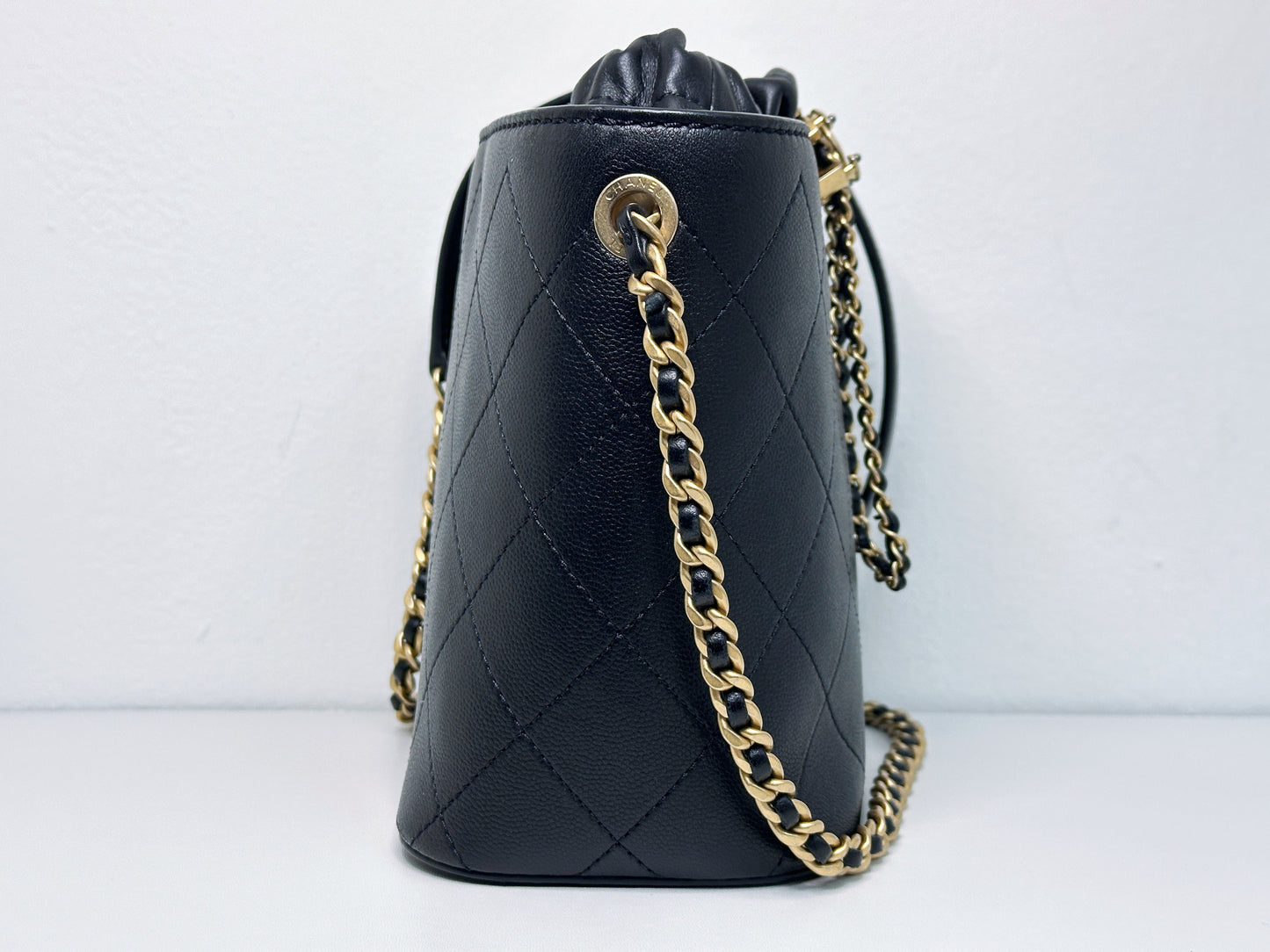 Chanel Drawstring Bucket Bag Quilted Black Caviar Aged Gold Hardware 3088 holo card
