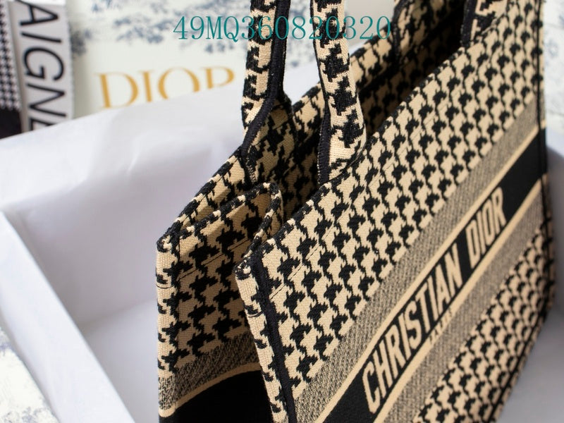 Christian Dior Luxury Bag - The Tote 364