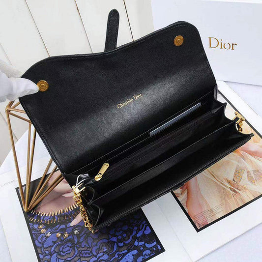 Christian Dior Luxury - The Tote   660