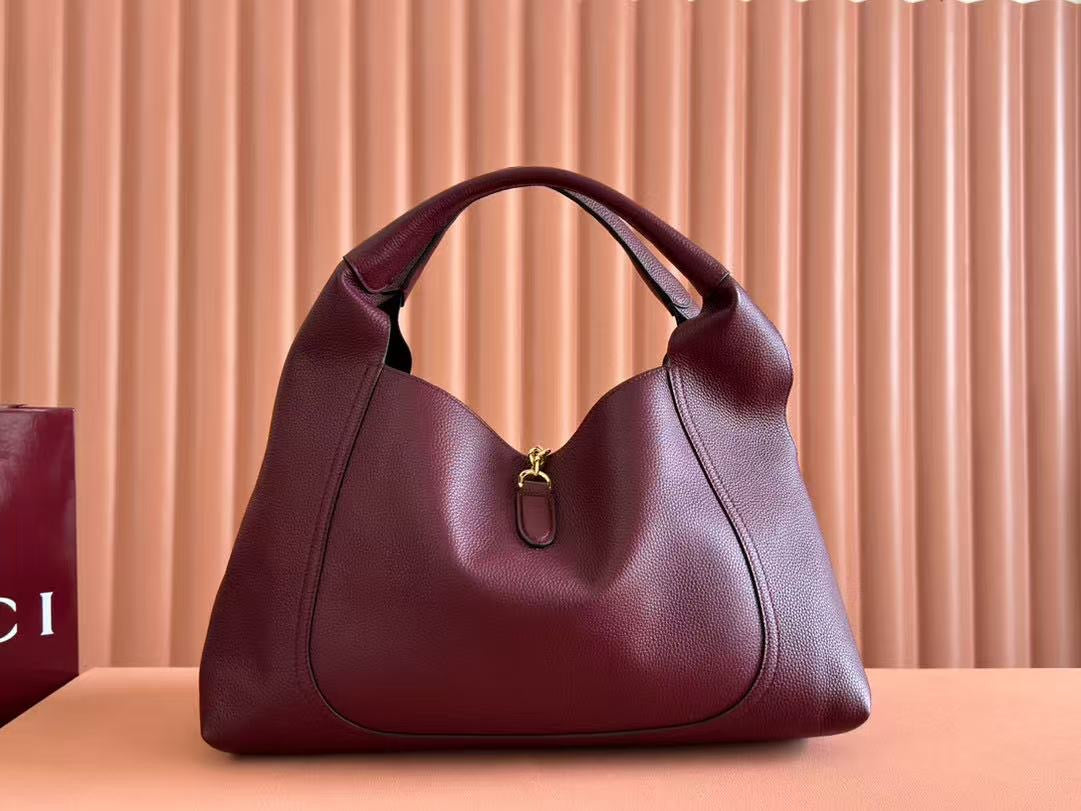 GC712 Gucci Softbit Maxi Shoulder Bag / 18.1"W x 10.2"H x 6"D / HIGHEST QUALITY VERSION