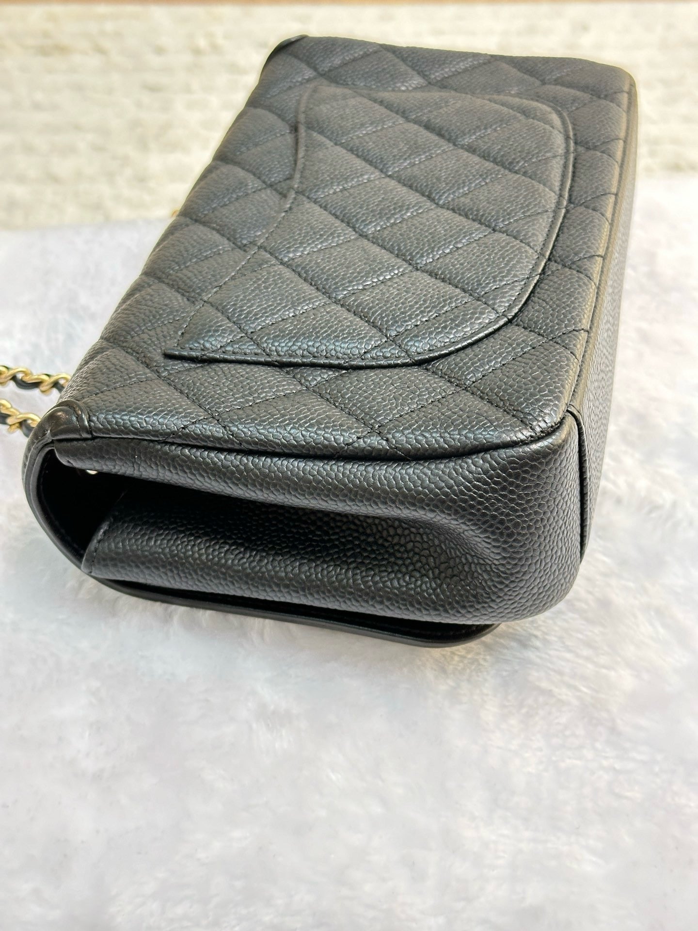 Chanel Small Caviar Quilted CC Filigree Flap Black GHW 2478 holo card