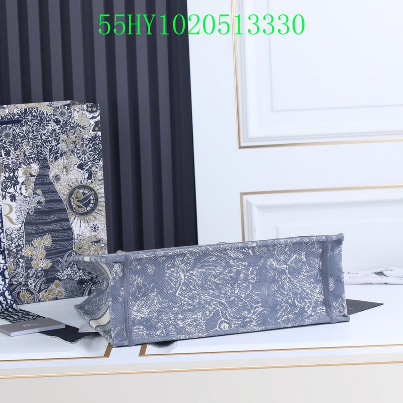 Christian Dior Luxury Bag - The Tote   212