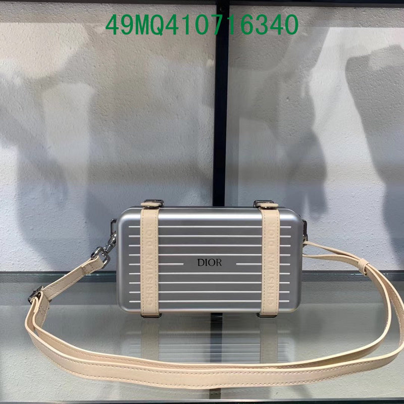 Christian Dior Luxury - The Tote   690